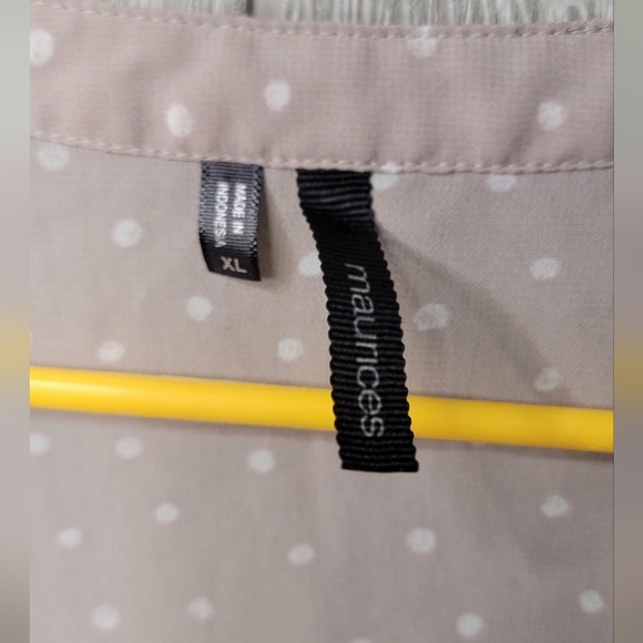 Maurices sheer tanish pink and white poka dot long sleeve blouse size XL. - Picture 3 of 5